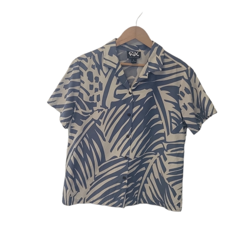 Rix Hawaii Women's Blue and White Button Down Aloha Shirt Size Large